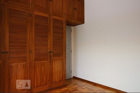 Quarto 1 de casa à venda com 3 quartos, 160m² em Tijuca, Rio de Janeiro