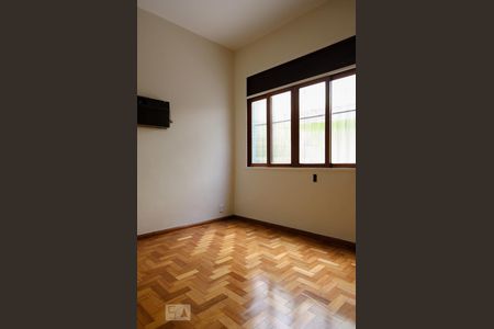 Quarto 1 de casa à venda com 3 quartos, 160m² em Tijuca, Rio de Janeiro