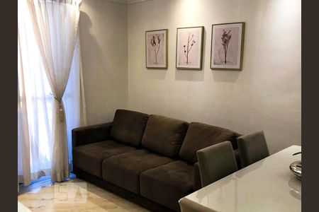 Sala de Estar de apartamento à venda com 3 quartos, 73m² em Centro, Diadema