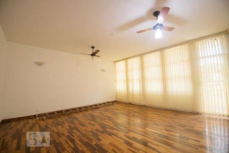 sala de casa para alugar com 5 quartos, 250m² em Jardim Guarani, Campinas