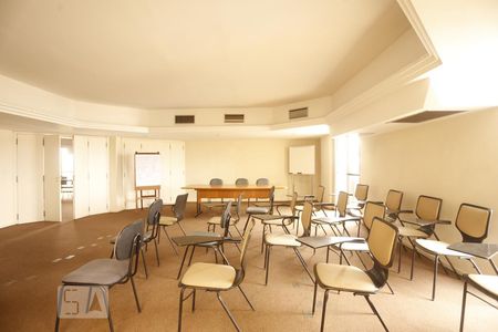 Apartamento para alugar com 34m², 1 quarto e 1 vagaSalão de Festas