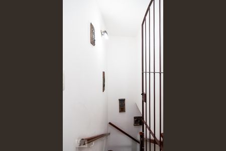 Escada de casa para alugar com 3 quartos, 140m² em Vila Cruzeiro, São Paulo