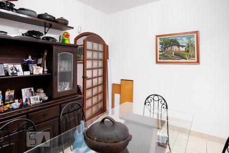 Casa à venda com 140m², 4 quartos e 1 vagaCopa