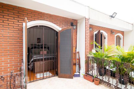 Casa à venda com 140m², 4 quartos e 1 vagaVaranda Suíte