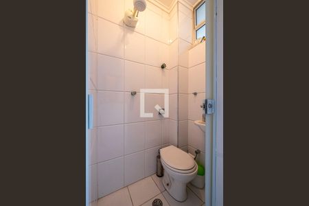 Apartamento à venda com 64m², 1 quarto e sem vagaÁrea de Serviço - Banheiro