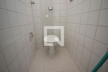 Apartamento à venda com 76m², 2 quartos e sem vagaBanheiro de serviço