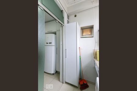 Apartamento à venda com 90m², 3 quartos e 1 vagaÁrea de Serviço