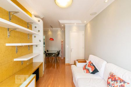 Sala de apartamento à venda com 3 quartos, 90m² em Moema, São Paulo