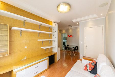 Sala de apartamento à venda com 3 quartos, 90m² em Moema, São Paulo