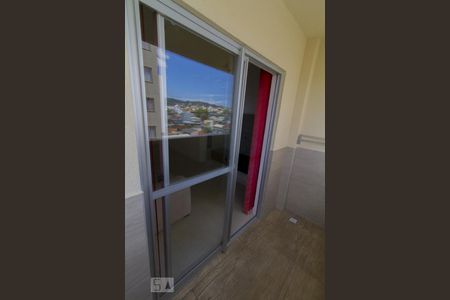 Sacada de apartamento para alugar com 2 quartos, 75m² em Areias, São José