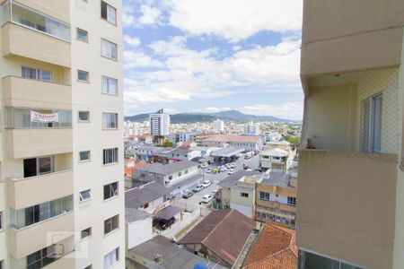 Vista da Sala de apartamento para alugar com 2 quartos, 75m² em Areias, São José