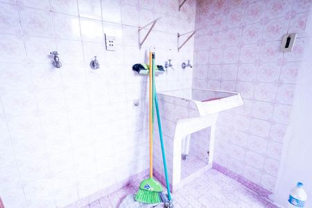 Casa para alugar com 60m², 1 quarto e sem vaga Casa para alugar com 60m², 1 quarto e sem vagaÁrea de Serviço