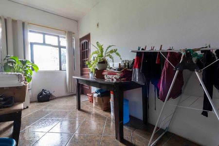 Casa à venda com 310m², 3 quartos e 1 vaga Casa à venda com 310m², 3 quartos e 1 vagaSala