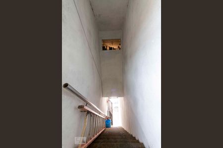 Casa à venda com 310m², 3 quartos e 1 vaga Casa à venda com 310m², 3 quartos e 1 vagaAcesso de Entrada