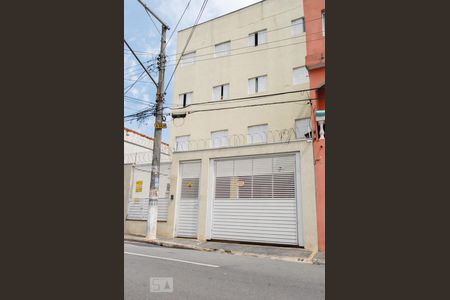 Apartamento para alugar com 45m², 2 quartos e 1 vaga Apartamento para alugar com 45m², 2 quartos e 1 vagaFachada