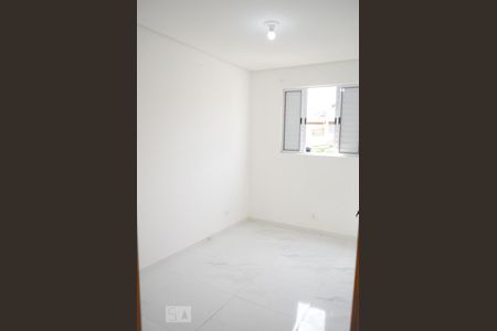 Quarto 2 de apartamento para alugar com 2 quartos, 45m² em Taboão, Diadema