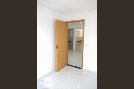 Quarto 2 de apartamento para alugar com 2 quartos, 45m² em Taboão, Diadema