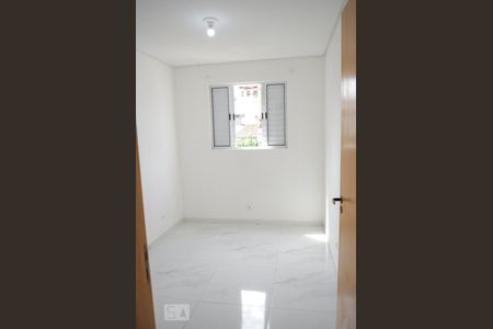 Quarto 2 de apartamento para alugar com 2 quartos, 45m² em Taboão, Diadema