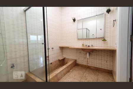 Casa para alugar com 540m², 4 quartos e 4 vagasBanheiro do Quarto 4