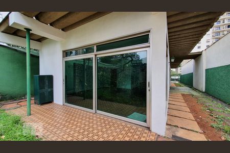 Casa para alugar com 540m², 4 quartos e 4 vagasQuintal