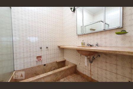 Casa para alugar com 540m², 4 quartos e 4 vagasBanheiro do Quarto 4