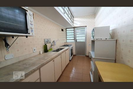 Casa para alugar com 540m², 4 quartos e 4 vagasCozinha