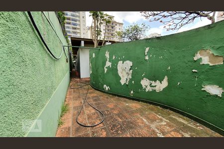 Casa para alugar com 540m², 4 quartos e 4 vagasQuintal