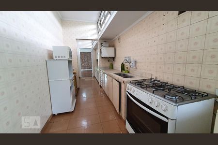 Casa para alugar com 540m², 4 quartos e 4 vagasCozinha