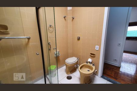 Casa para alugar com 540m², 4 quartos e 4 vagasBanheiro Corredor