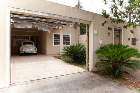 Casa para alugar com 150m², 3 quartos e 2 vagas