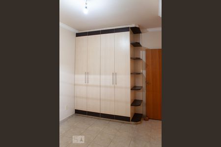Casa para alugar com 150m², 3 quartos e 2 vagas