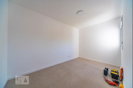 Apartamento à venda com 77m², 3 quartos e 2 vagas Apartamento à venda com 77m², 3 quartos e 2 vagasQuarto 2