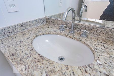 Apartamento à venda com 77m², 3 quartos e 2 vagas Apartamento à venda com 77m², 3 quartos e 2 vagasPia
