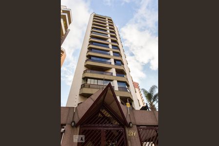 Apartamento à venda com 171m², 3 quartos e 3 vagasFachada