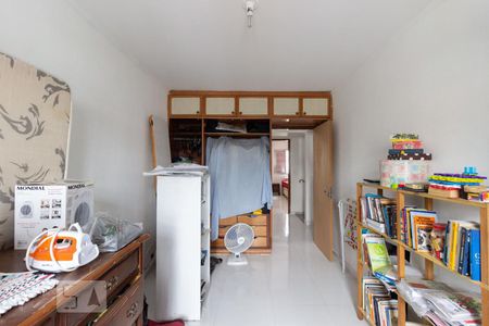 Casa à venda com 140m², 4 quartos e 2 vagasQuarto