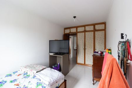 Casa à venda com 140m², 4 quartos e 2 vagasQuarto