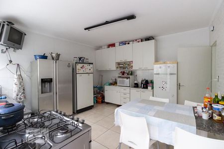Casa à venda com 140m², 4 quartos e 2 vagasCozinha