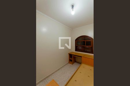 Casa à venda com 220m², 3 quartos e 5 vagas Casa à venda com 220m², 3 quartos e 5 vagasQuarto 3