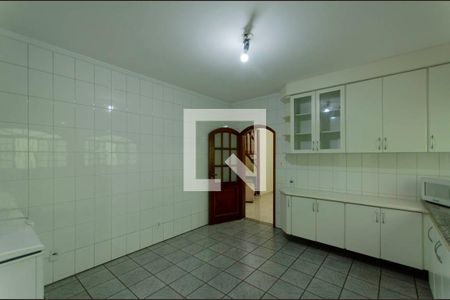 Casa à venda com 220m², 3 quartos e 5 vagas Casa à venda com 220m², 3 quartos e 5 vagasCozinha