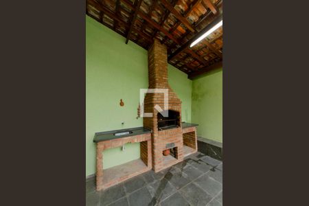 Casa à venda com 220m², 3 quartos e 5 vagas Casa à venda com 220m², 3 quartos e 5 vagasChurrasqueira