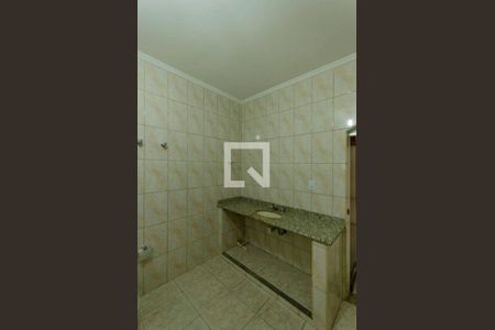 Casa à venda com 220m², 3 quartos e 5 vagas Casa à venda com 220m², 3 quartos e 5 vagasBanheiro Suíte