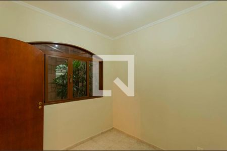 Casa à venda com 220m², 3 quartos e 5 vagas Casa à venda com 220m², 3 quartos e 5 vagasQuarto 1