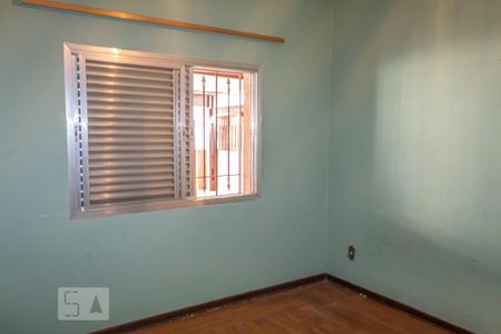 Quarto 1 de casa para alugar com 4 quartos, 120m² em Parada Inglesa, São Paulo