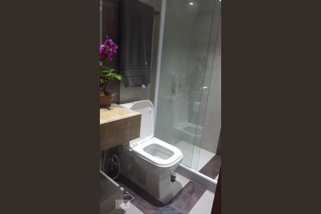 Banheiro 2 de apartamento para alugar com 2 quartos, 58m² em Jacarepaguá, Rio de Janeiro