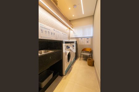 Studio para alugar com 19m², 1 quarto e sem vaga Studio para alugar com 19m², 1 quarto e sem vagaLavanderia