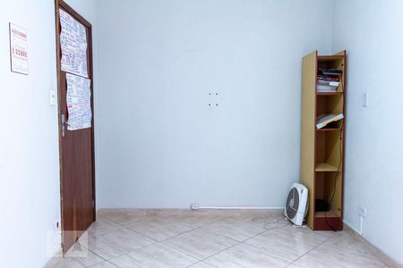 Casa à venda com 192m², 4 quartos e 8 vagasSuíte 2