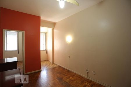 Apartamento para alugar com 70m², 3 quartos e sem vagaSala