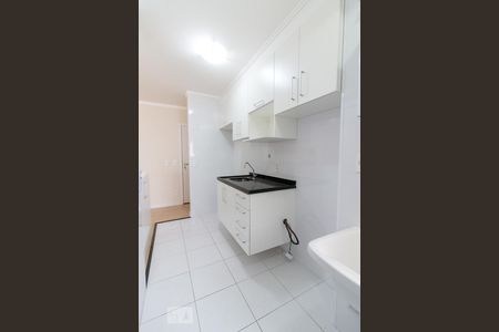 Apartamento para alugar com 68m², 2 quartos e 1 vagaCozinha