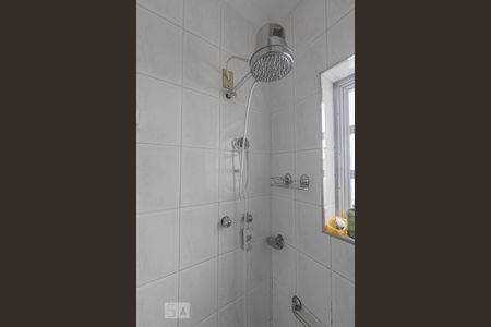 Casa à venda com 164m², 3 quartos e 2 vagasBanheiro Social