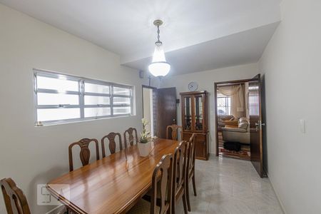 Casa à venda com 164m², 3 quartos e 2 vagasCopa